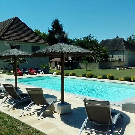 蝴蝶庄园酒店 Beaujeu-Saint-Vallier-et-Pierrejux 外观 照片