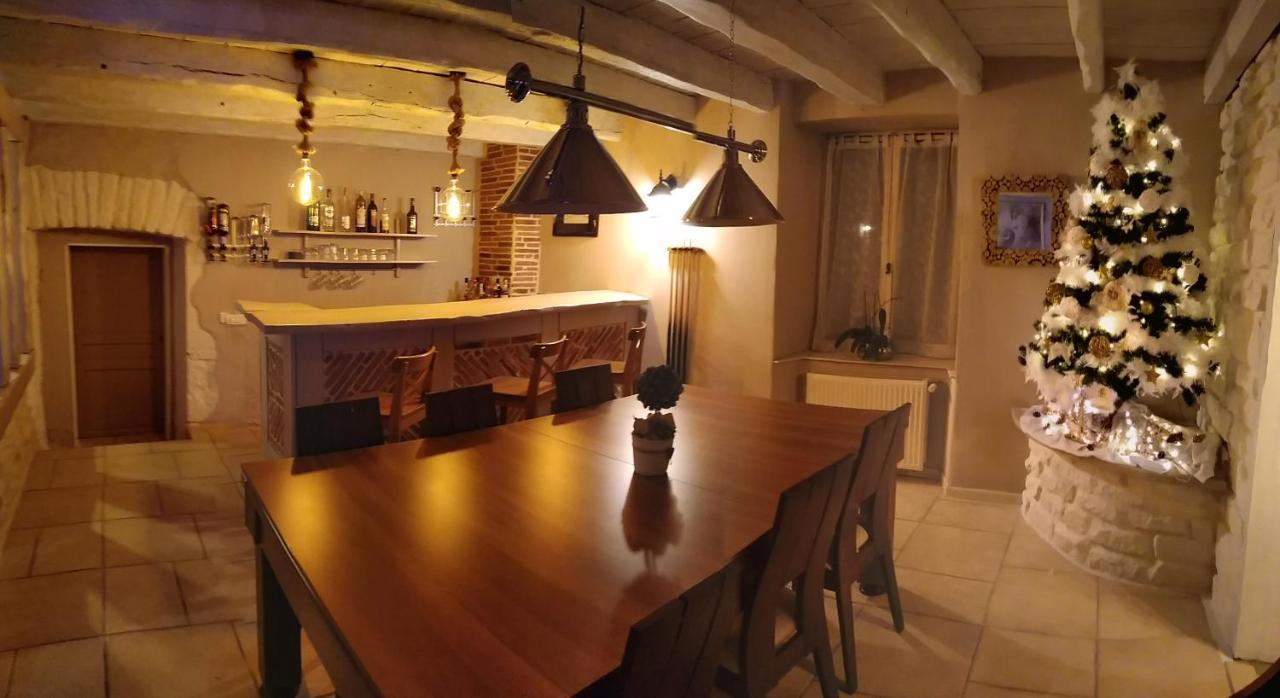 蝴蝶庄园酒店 Beaujeu-Saint-Vallier-et-Pierrejux 外观 照片